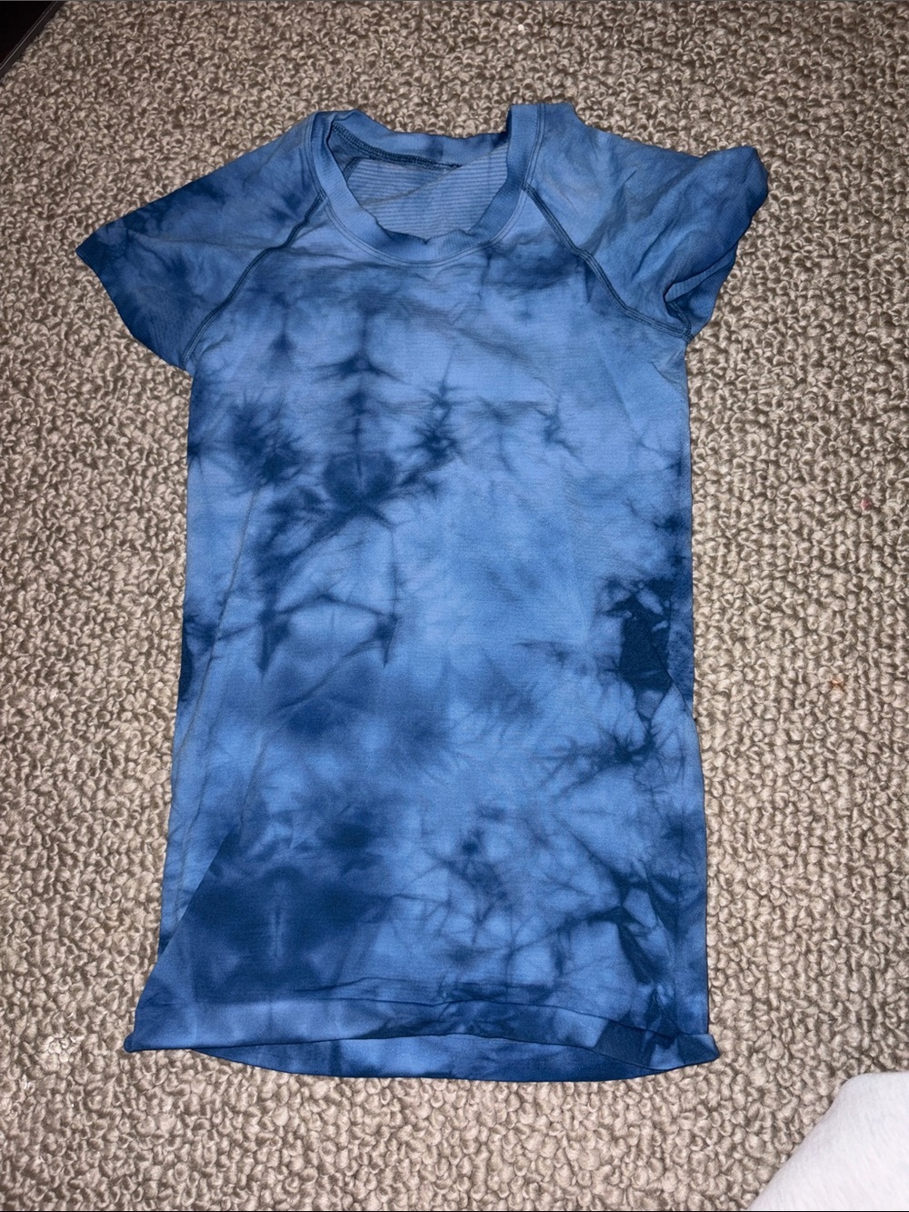 Lululemon swiftly tech